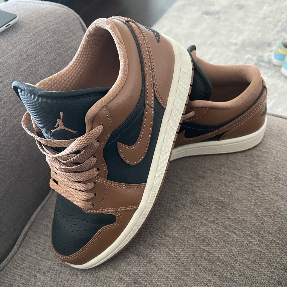 Nike Women’s Air Jordan 1 Low